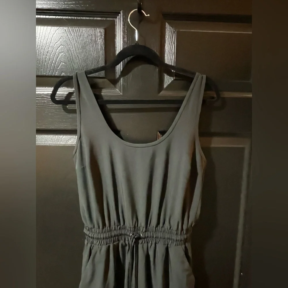 Abercrombie & Fitch Travelers Cargo Jumpsuit - Picture 4 of 14